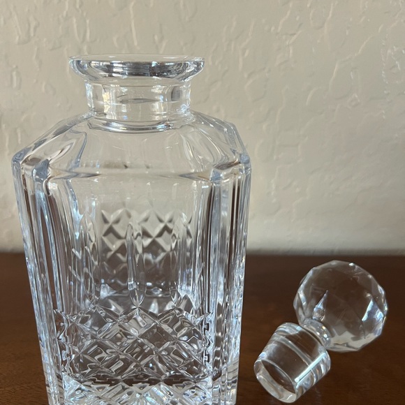 Mikasa Convetry Decanter Square 9”/ Vintage - Picture 4 of 10